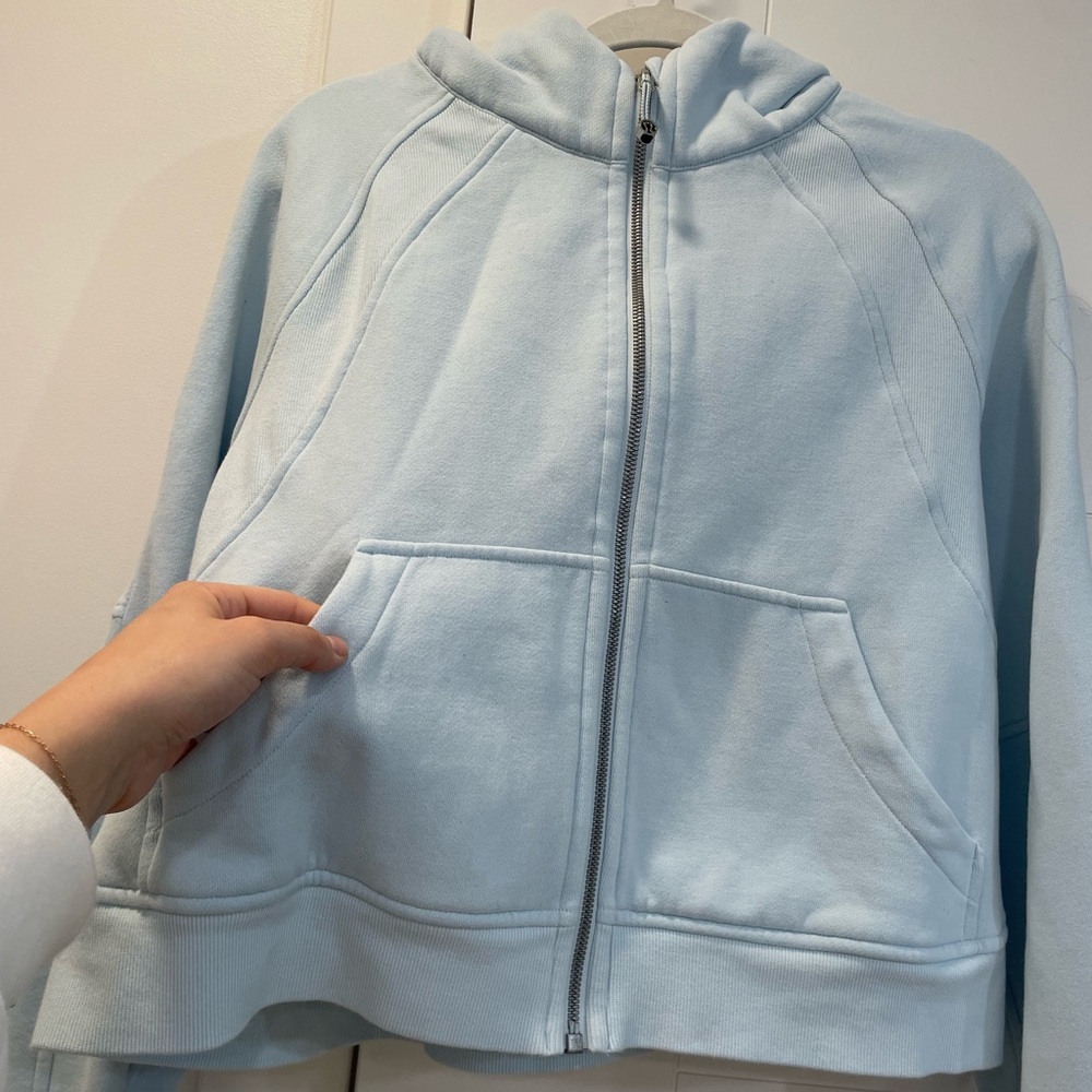 LIKE NEW Lululemon Scuba in the Blue Sheer Color (Sold Out Online) Size M/L